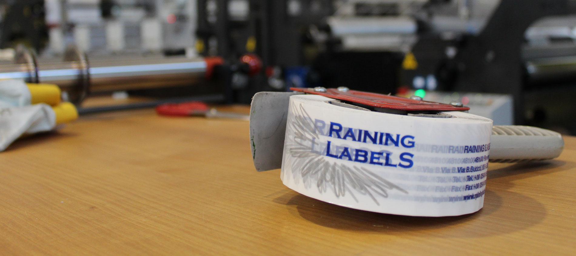 raining-labels-azienda-carriera